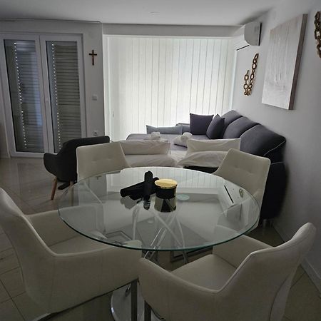 Apartman Stella Rovanjska Luaran gambar
