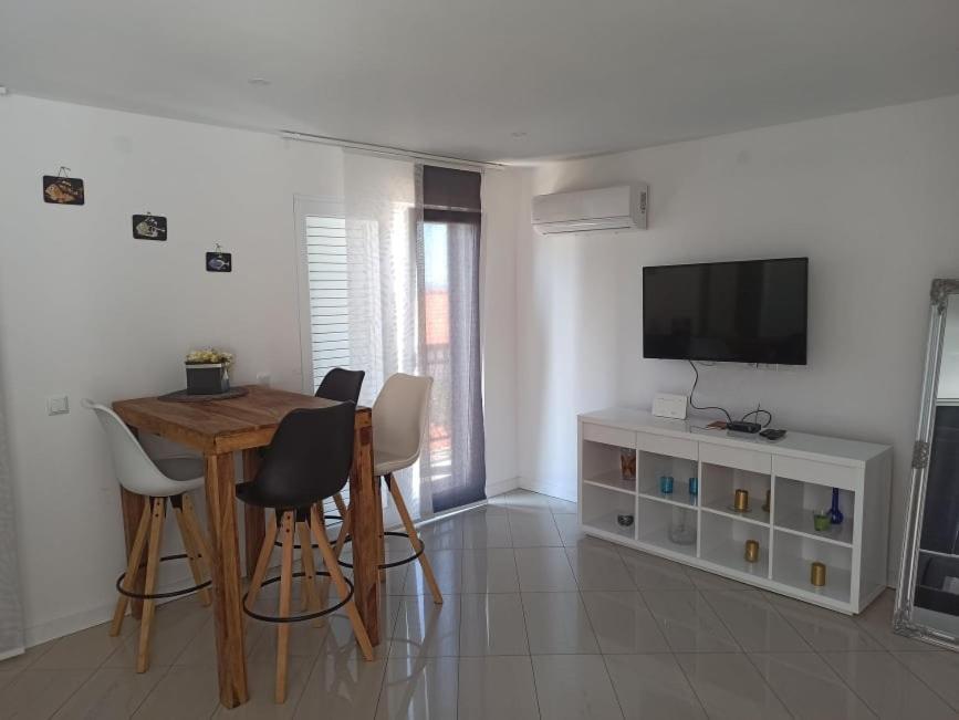 Apartman Stella Rovanjska Luaran gambar