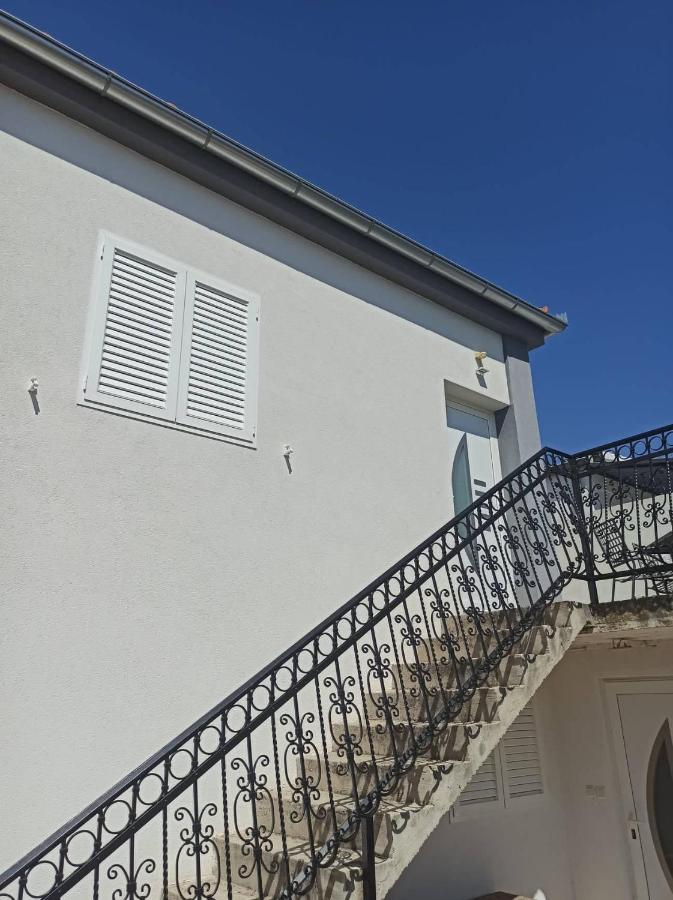 Apartman Stella Rovanjska Luaran gambar